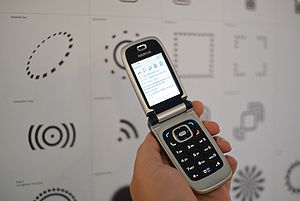 English: An NFC mobile phone (Nokia 6131 NFCme...