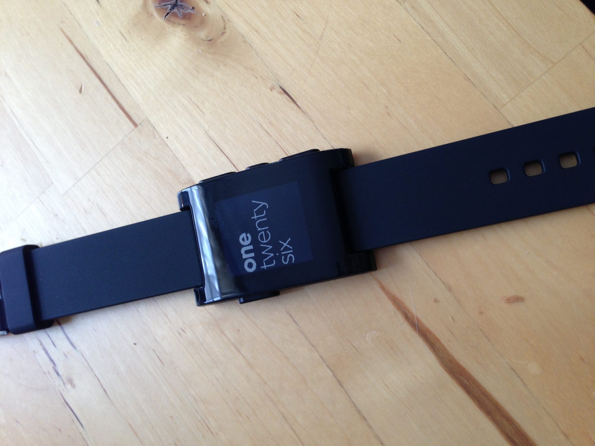Hands on review – Pebble E-Paper watch